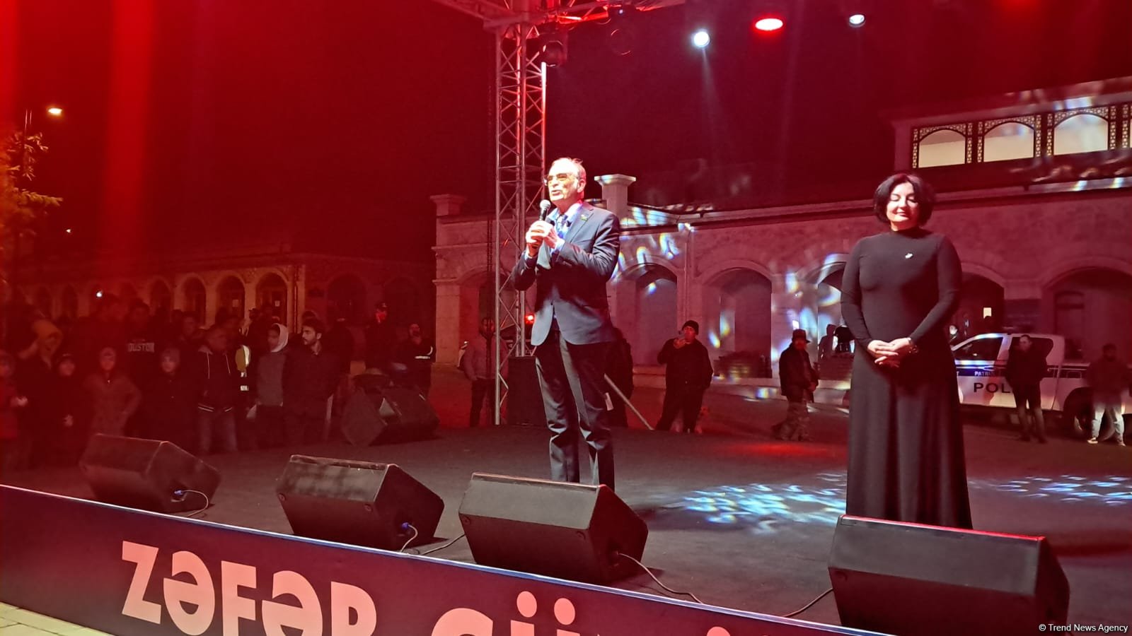 Şuşada Zəfər Günü ilə bağlı konsert və atəşfəşanlıq təşkil edilib (FOTO/VİDEO)