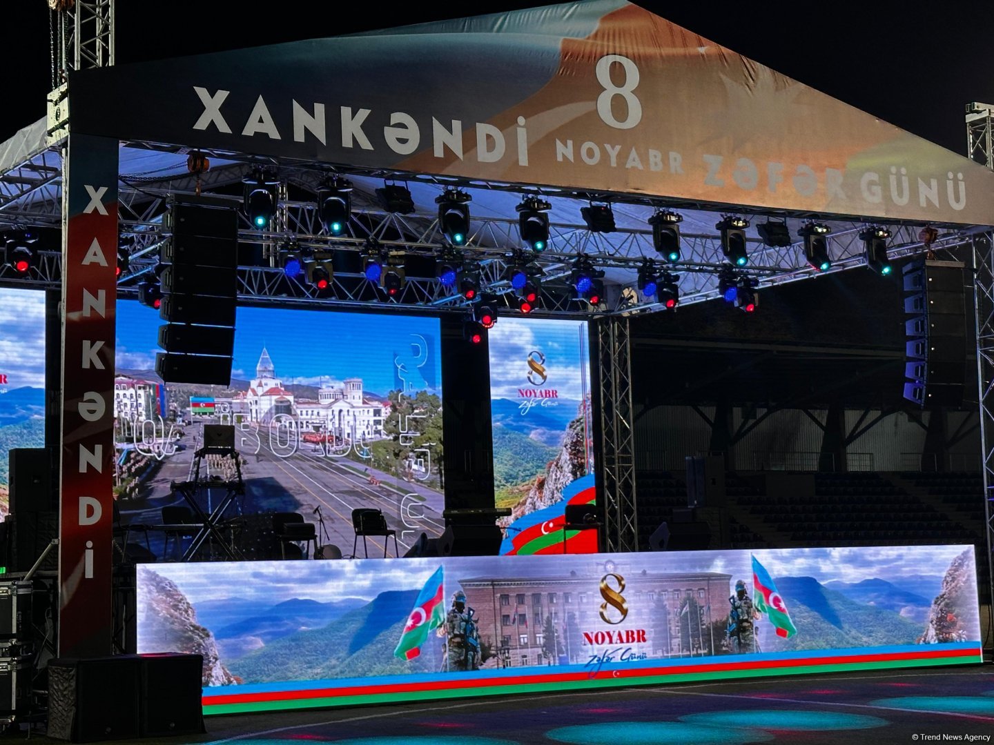 Xankəndidə bayram atəşfəşanlığı olub (FOTO/VİDEO)