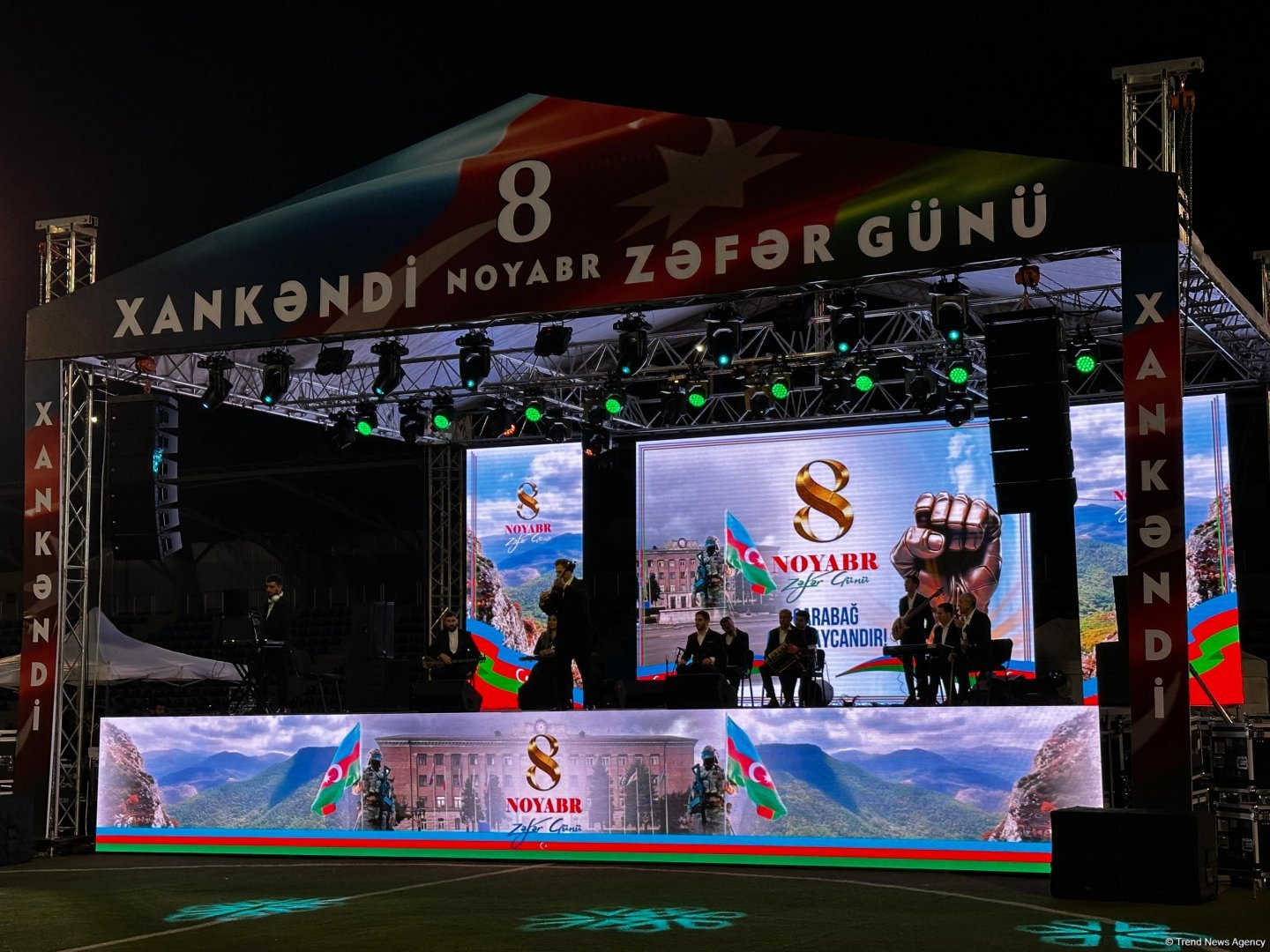 Xankəndidə bayram atəşfəşanlığı olub (FOTO/VİDEO)