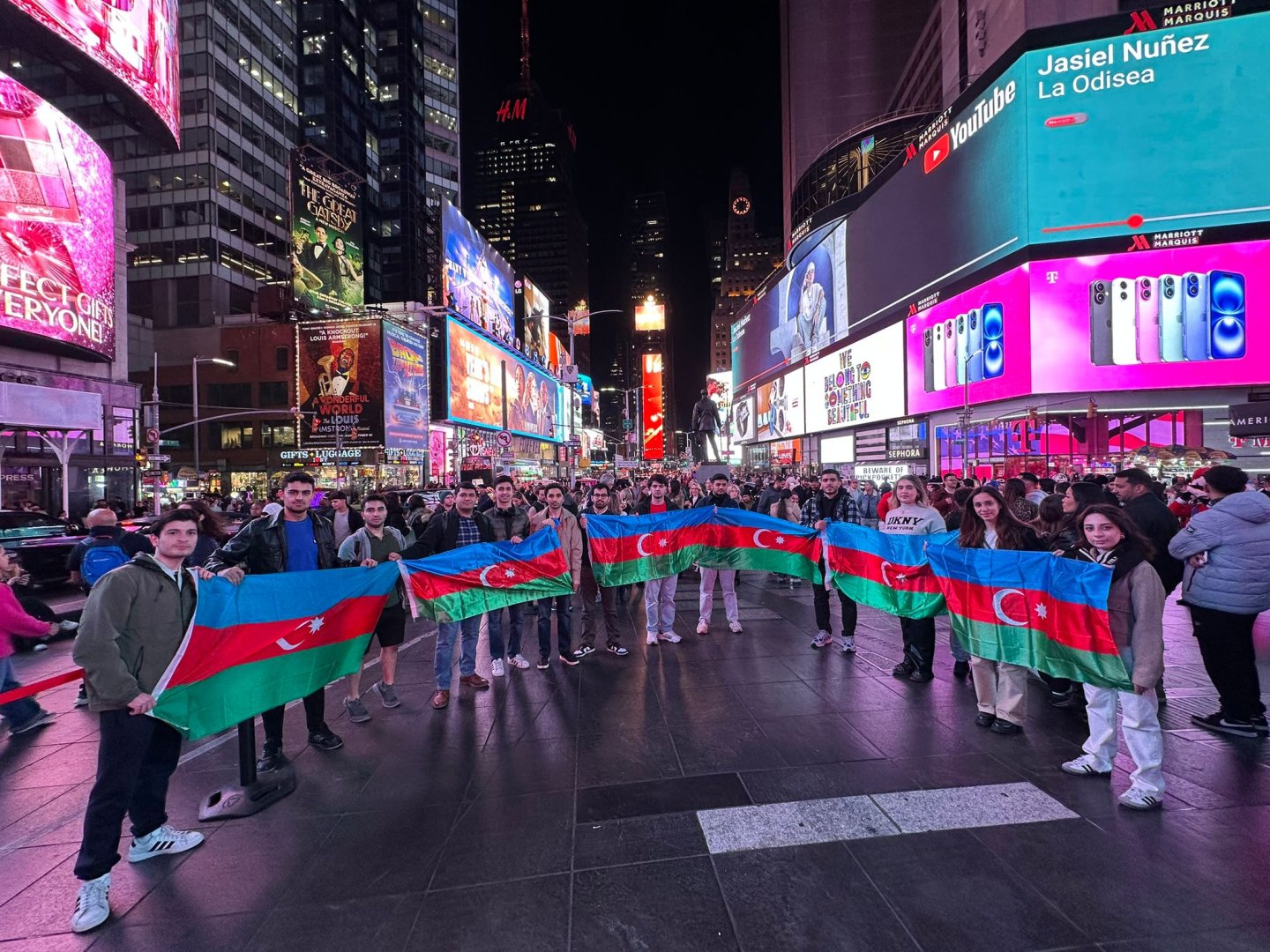 Nyu Yorkda Zəfər Günü və Dövlət Bayrağı Gününə həsr olunan məlumatlandırma aksiyası keçirilib (FOTO)