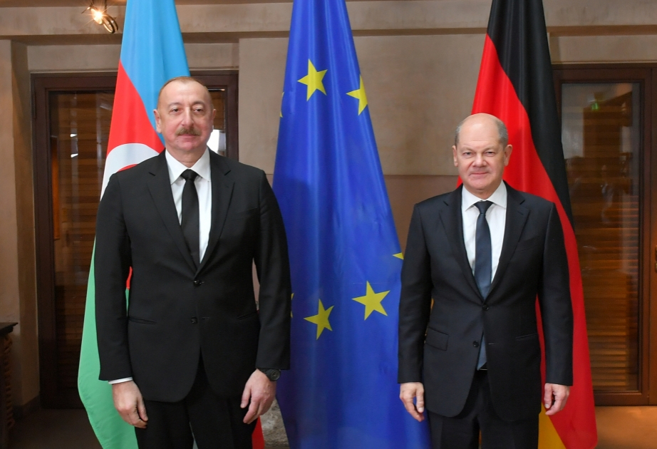 Almaniya Kansleri Olaf Şoltz Prezident İlham Əliyevə zəng edib