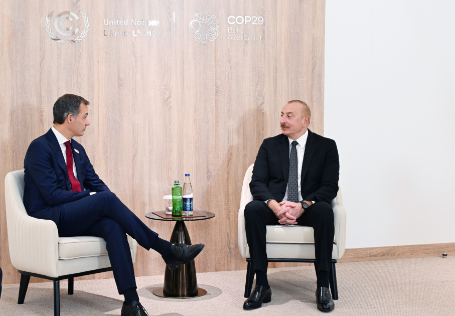 Prezident İlham Əliyev Belçikanın Baş naziri ilə görüşüb (FOTO) (YENİLƏNİB)