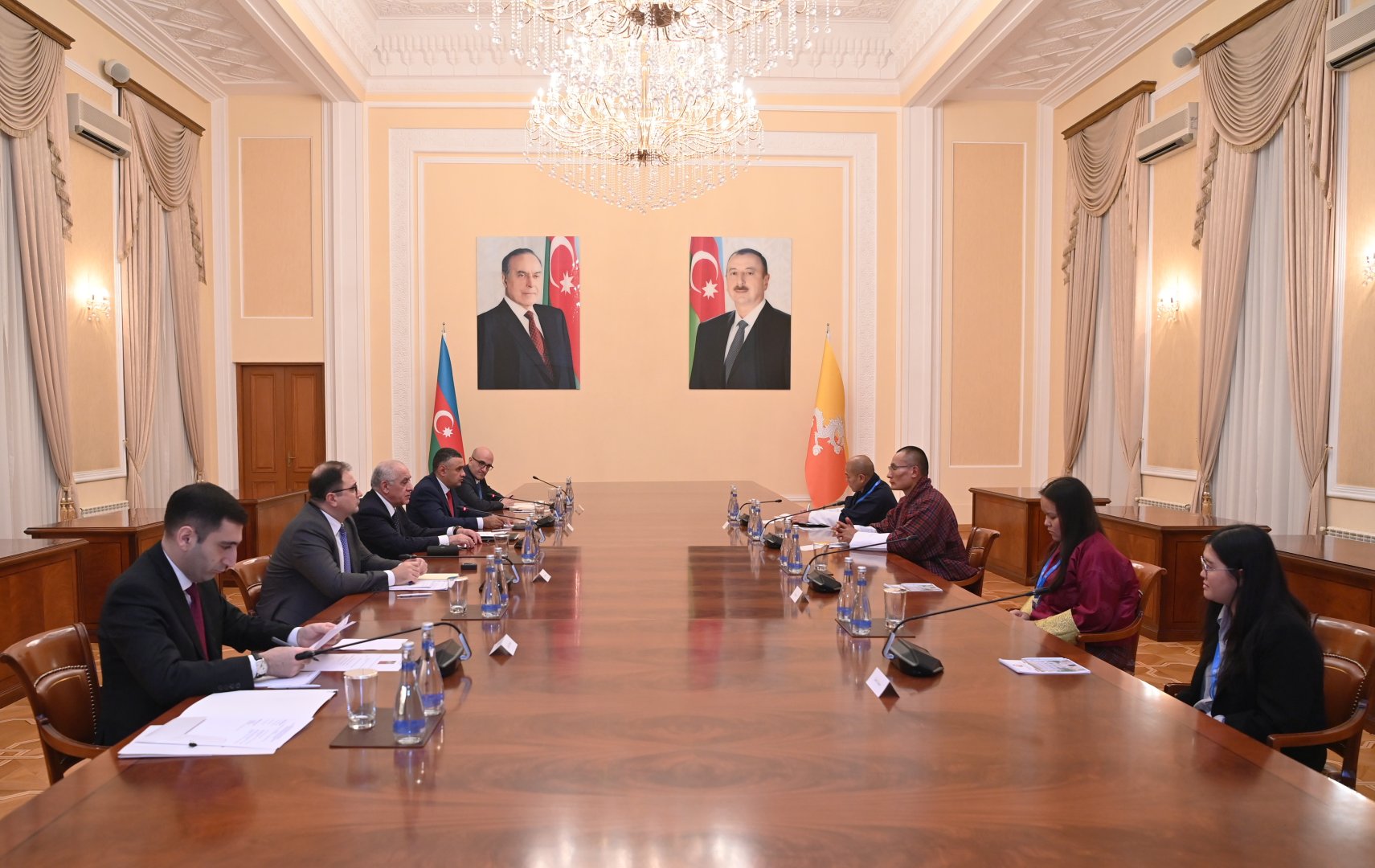 Azərbaycan və Butan arasında əməkdaşlıq məsələləri müzakirə olunub