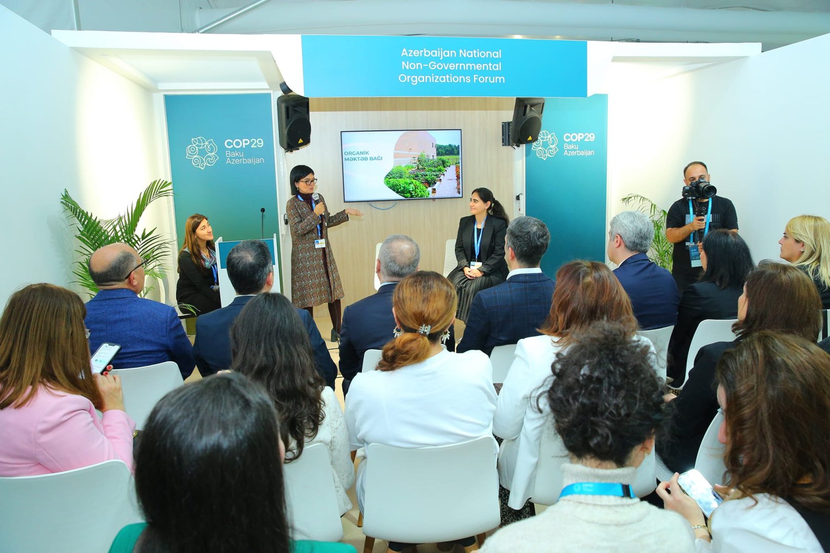 “EkoSfera” Ekoloji-Sosial Mərkəzi COP29 tədbirində ekoloji proqramlarını təqdim edib (FOTO)
