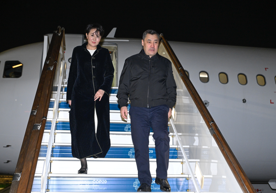 Qırğız Respublikasının Prezidenti COP29-da iştirak etmək üçün Azərbaycana gəlib (FOTO)