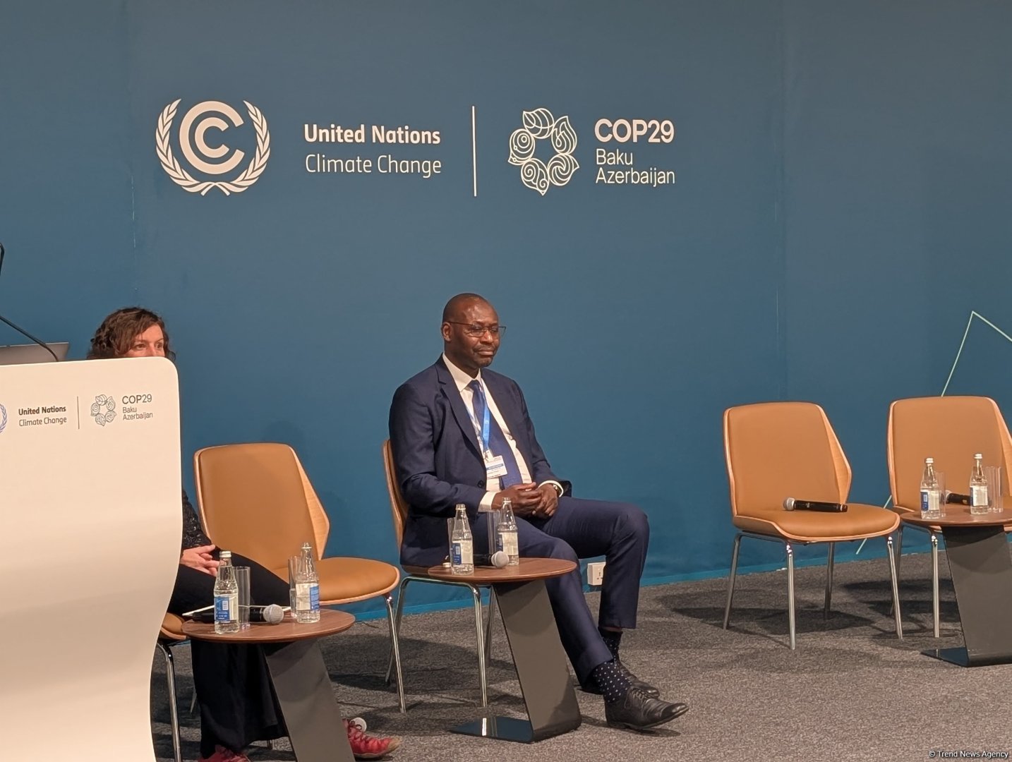COP29 çərçivəsində "Regenerativ və imkanları genişləndirən şəhərlərə keçidi dəstəkləmək üçün daxili inkişafdan istifadə" mövzusunda panel müzakirəsi baş tutub (FOTO)