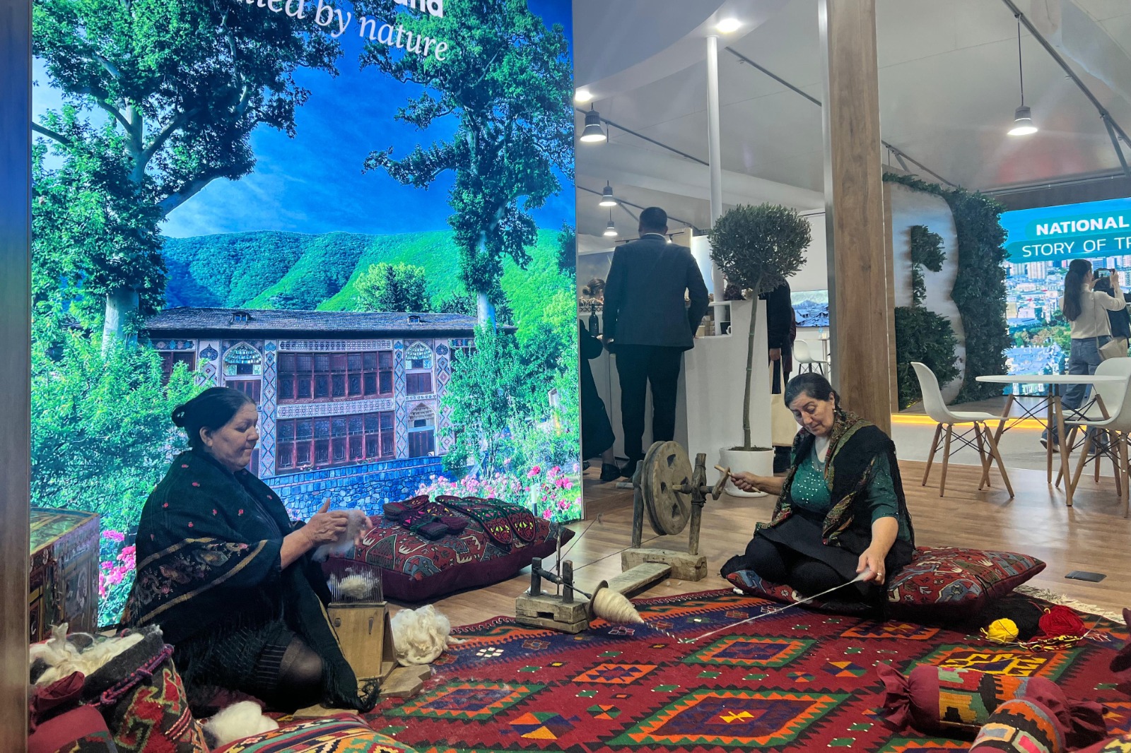 COP29-da Azərbaycanın turizm imkanları milli stendlə nümayiş etdirilir (FOTO)