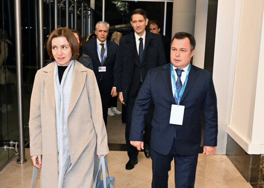 Moldova Respublikasının Prezidenti Azərbaycana səfərə gəlib (FOTO)