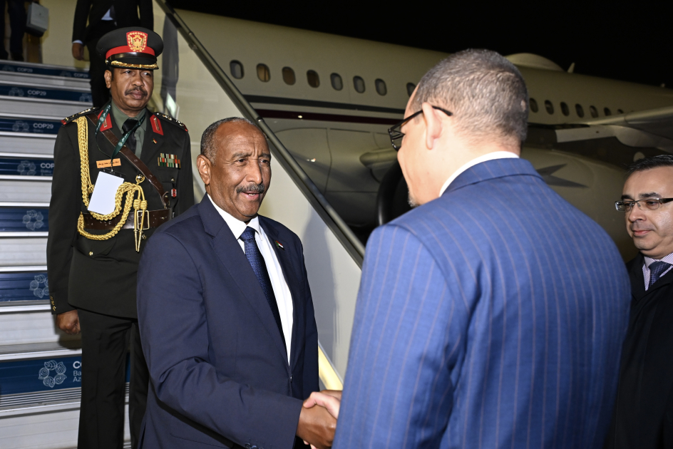 Sudanın Suverenlik Şurasının sədrinin Azərbaycana səfəri başlayıb (FOTO)
