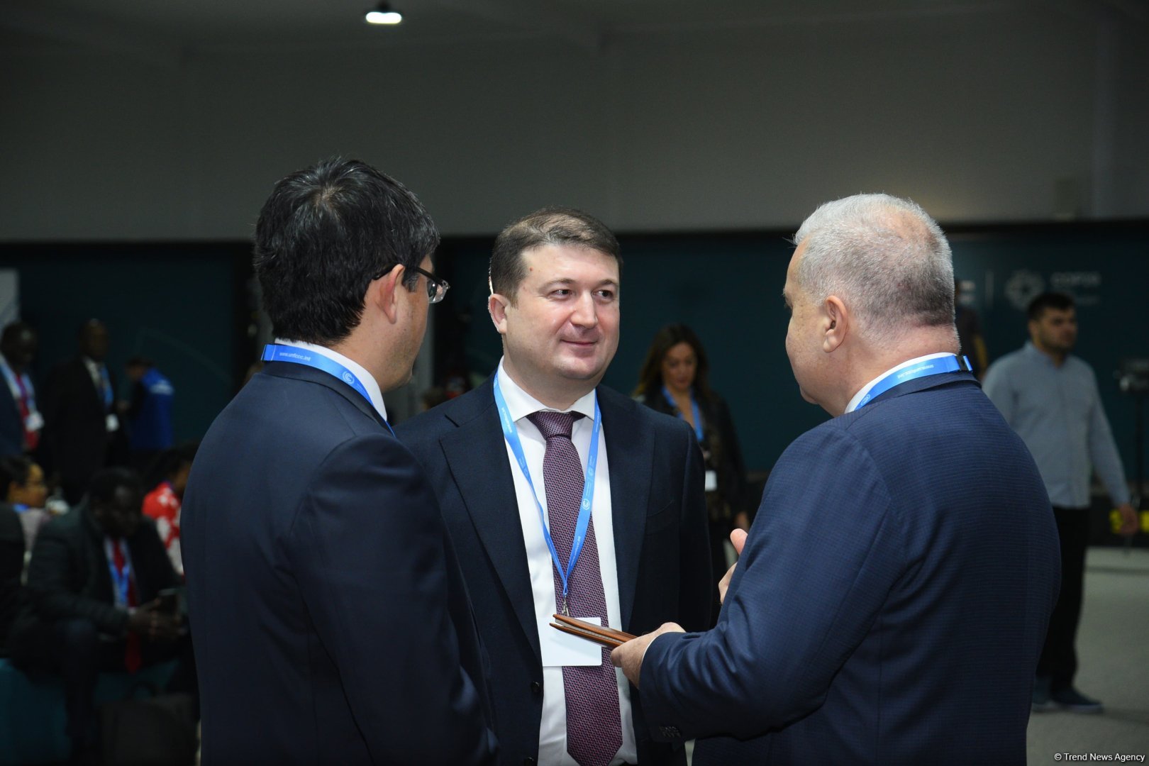 Bakıda keçirilən COP29-un ikinci günündən FOTOSESSİYA