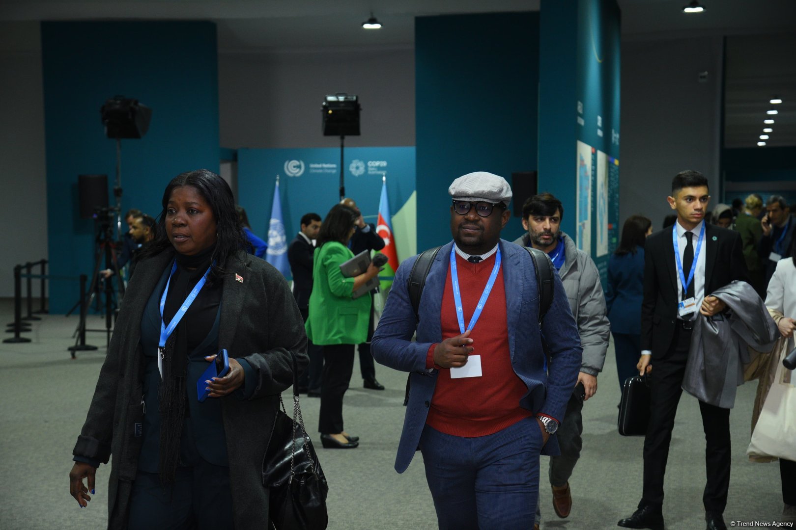 Bakıda keçirilən COP29-un ikinci günündən FOTOSESSİYA