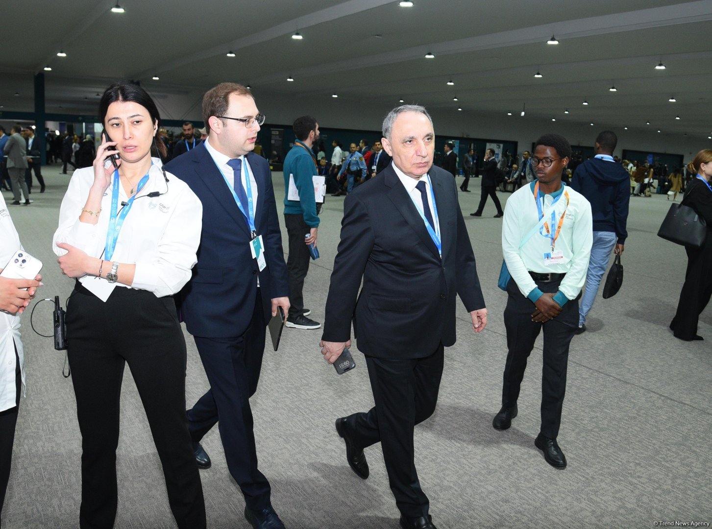 Bakıda keçirilən COP29-un ikinci günündən FOTOSESSİYA
