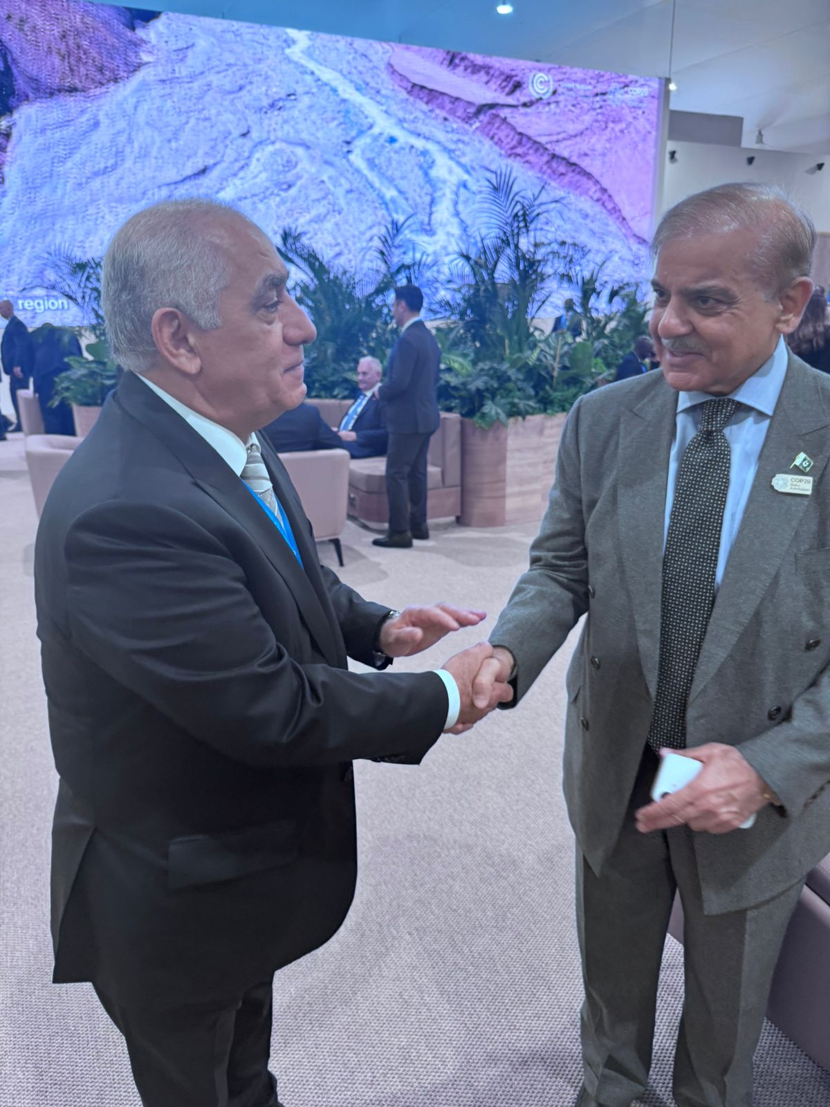Baş nazir Əli Əsədov COP29 Liderlər Sammitinin açılış mərasimi çərçivəsində bir sıra görüşlər keçirib
