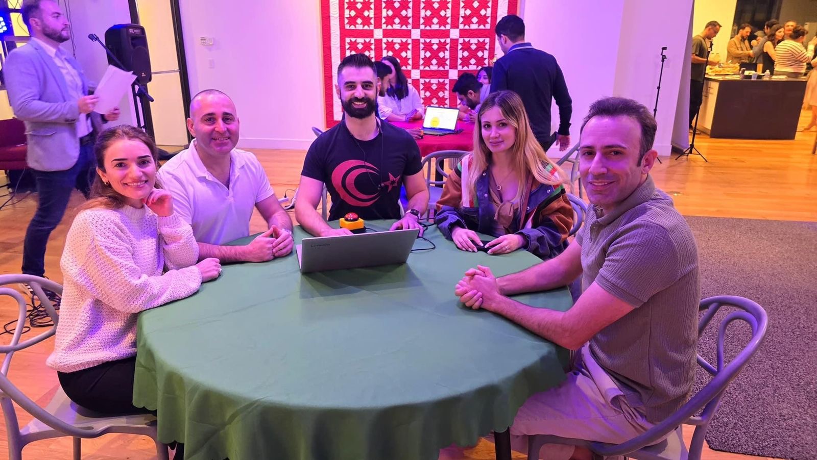 Şimali Kaliforniyada Zəfər gününə həsr edilmiş intellektual yarış keçirilib (FOTO)