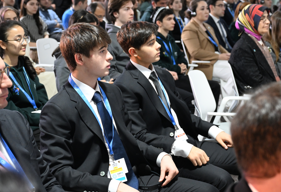 COP29-da Birinci xanımların iştirakı ilə “Gənclər iqlim fəaliyyətlərinin ön cəbhəsində” mövzusunda konfrans keçirilib (FOTO)