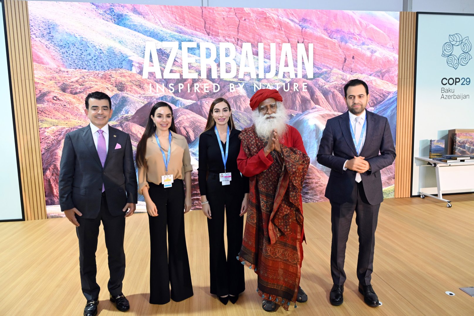 COP29 çərçivəsində Heydər Əliyev Fondunun “Azərbaycan. Təbiətin sehrində” nəşri təqdim edilib (FOTO/VİDEO)