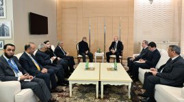 Prezident İlham Əliyev Pakistanın Baş naziri ilə görüşüb (FOTO/VİDEO) (YENİLƏNİB)