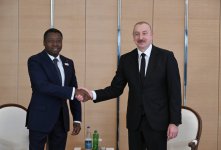 Prezident İlham Əliyev Toqo Prezidenti ilə görüşüb (FOTO/VİDEO) (YENİLƏNİB)