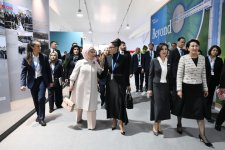 COP29-da Birinci xanımların iştirakı ilə “Gənclər iqlim fəaliyyətlərinin ön cəbhəsində” mövzusunda konfrans keçirilib (FOTO)