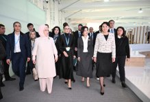 COP29-da Birinci xanımların iştirakı ilə “Gənclər iqlim fəaliyyətlərinin ön cəbhəsində” mövzusunda konfrans keçirilib (FOTO)