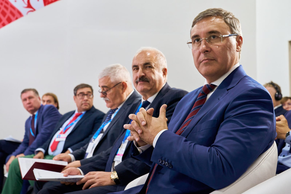 COP29 çərçivəsində Rusiya ilə Azərbaycan arasında karbon poliqonu yaradılmasına dair Memorandum imzalanıb (FOTO)