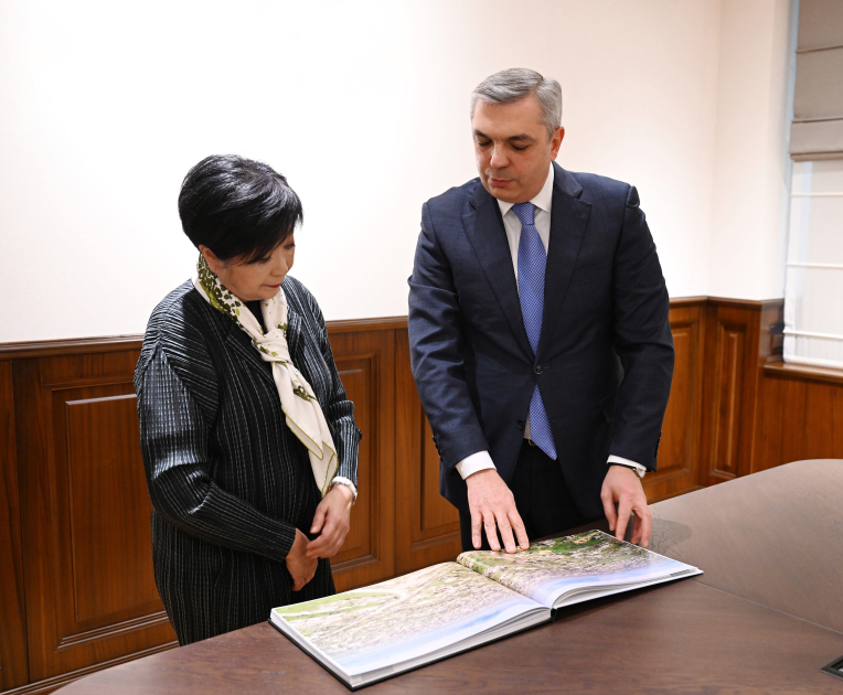 Prezident Administrasiyasının rəhbəri Samir Nuriyev Tokionun qubernatorunun başçılıq etdiyi nümayəndə heyəti ilə görüşüb (FOTO)
