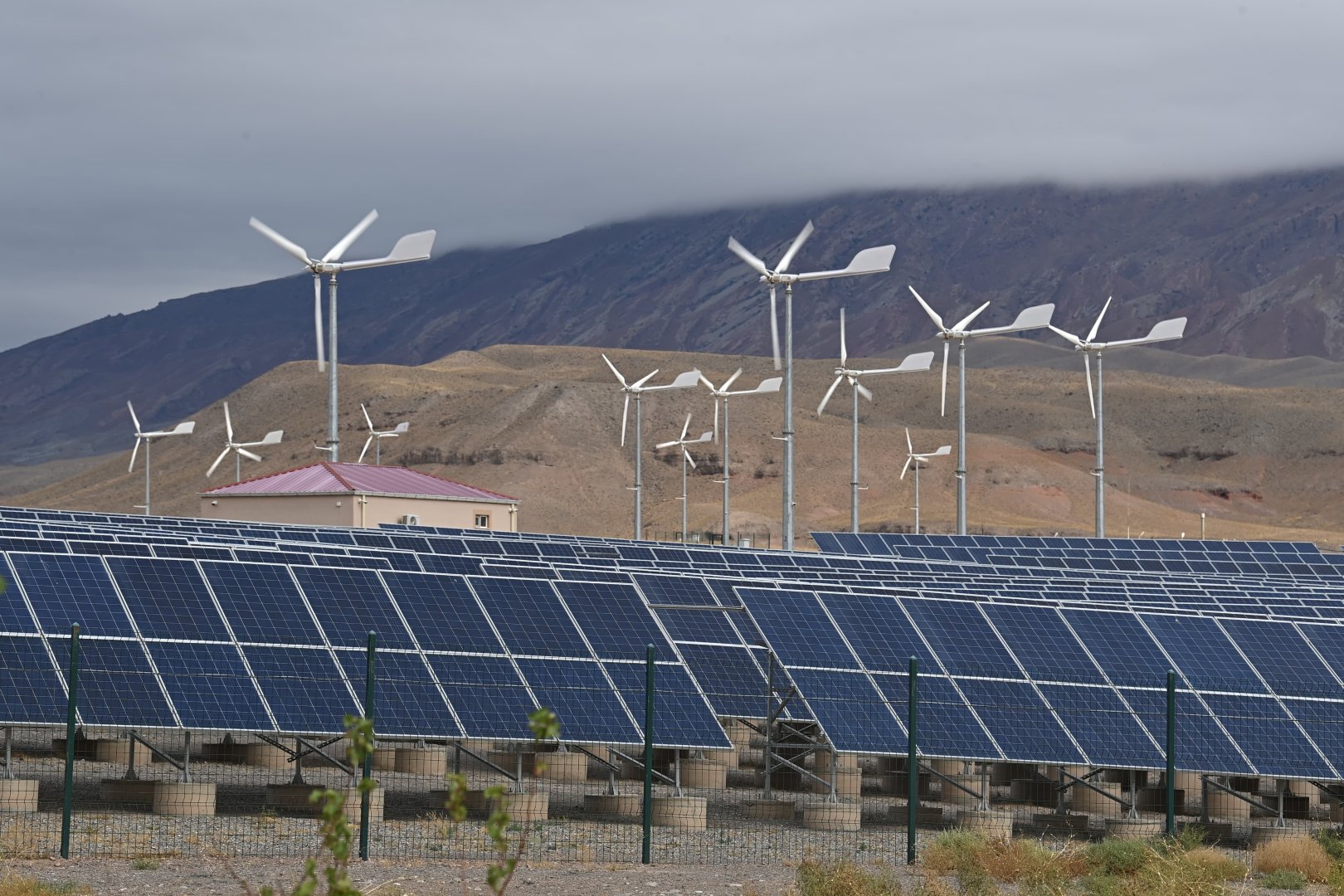 Naxçıvan GES-də yanvarda istehsal edilən elektrik enerjisinin həcmi açıqlanıb