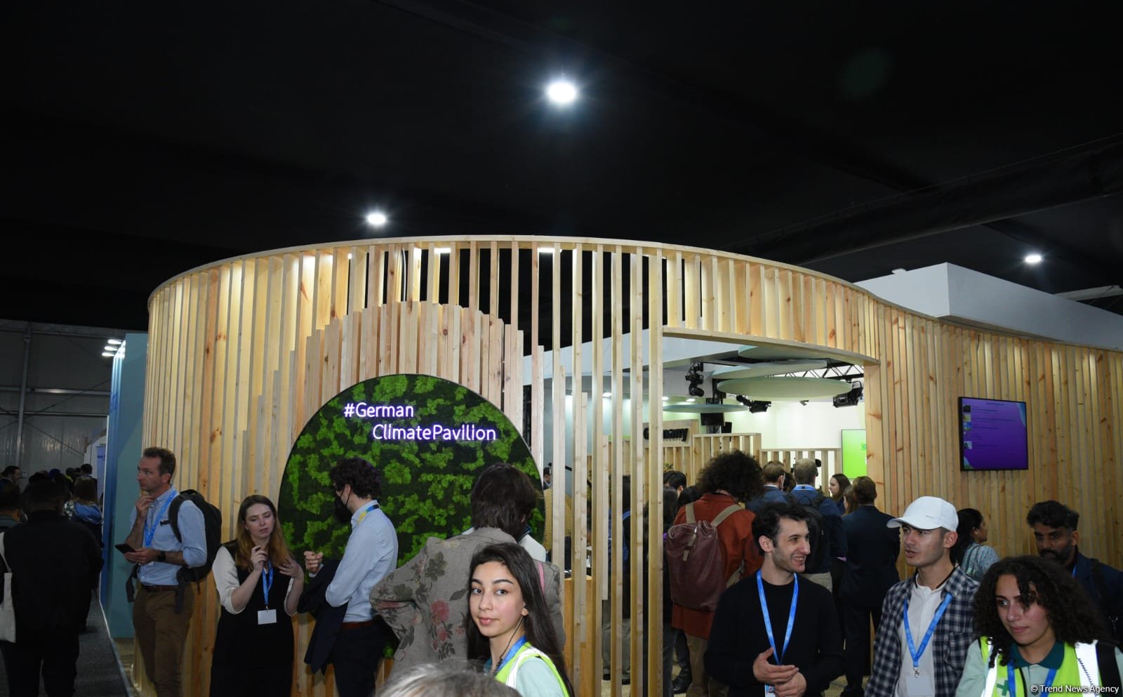 COP29 məkanında pavilyonlardan FOTOREPORTAJ