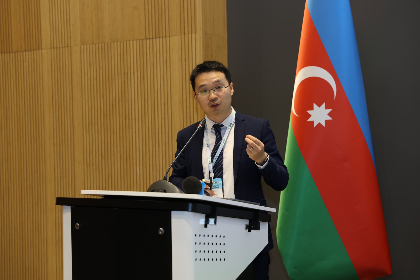 UNEC-də keçirilən CASI Davamlı Maliyyə Forumu uğurla başa çatıb (FOTO)