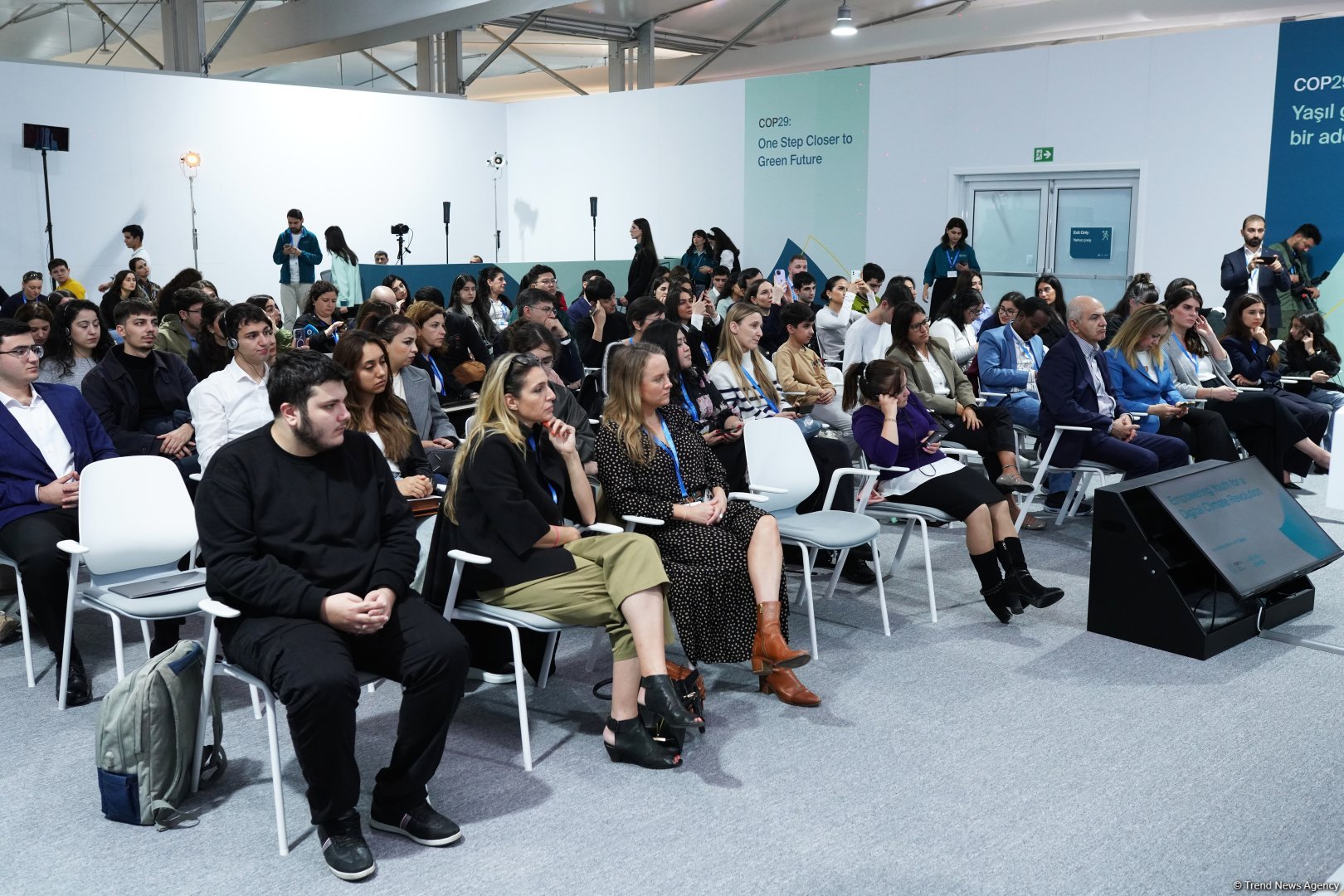 COP29-un Yaşıl Zonasında “Rəqəmsal iqlim inqilabı üçün gənclərin səlahiyyətləndirilməsi” mövzusunda panel sessiyası keçirilib (FOTO)