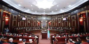 Yeni təyin olunmuş hakimlər Ali Məhkəmədə and içiblər (FOTO)