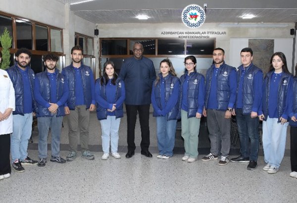BHİK Baş katibinin müavini Erik Manzi “Buzovna” Fizioterapiya Mərkəzində olub (FOTO)
