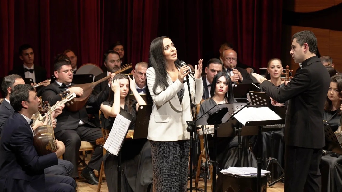 COP29 qonaqları üçün Azərbaycan klassiklərinin əsərləri təqdim olunub - FOTO
