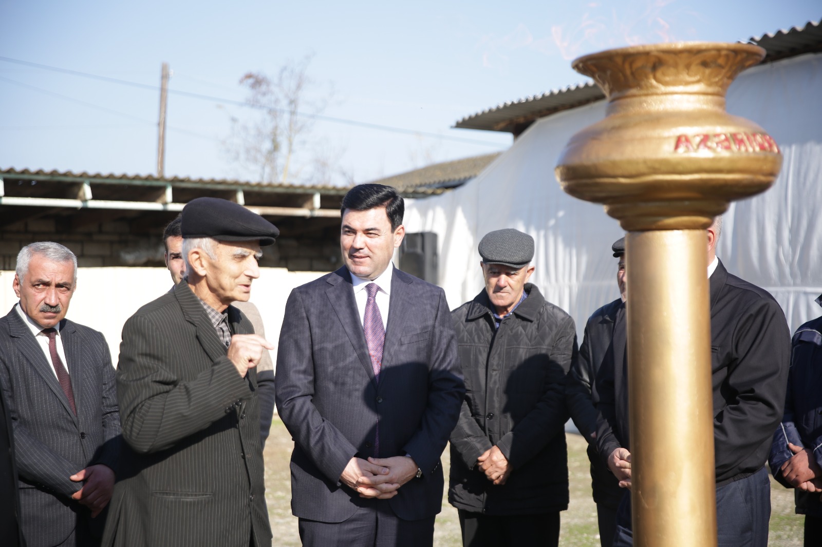 Xaçmaz rayonunun Nağıoba kəndinə ilk dəfə təbii qaz verilib (FOTO)