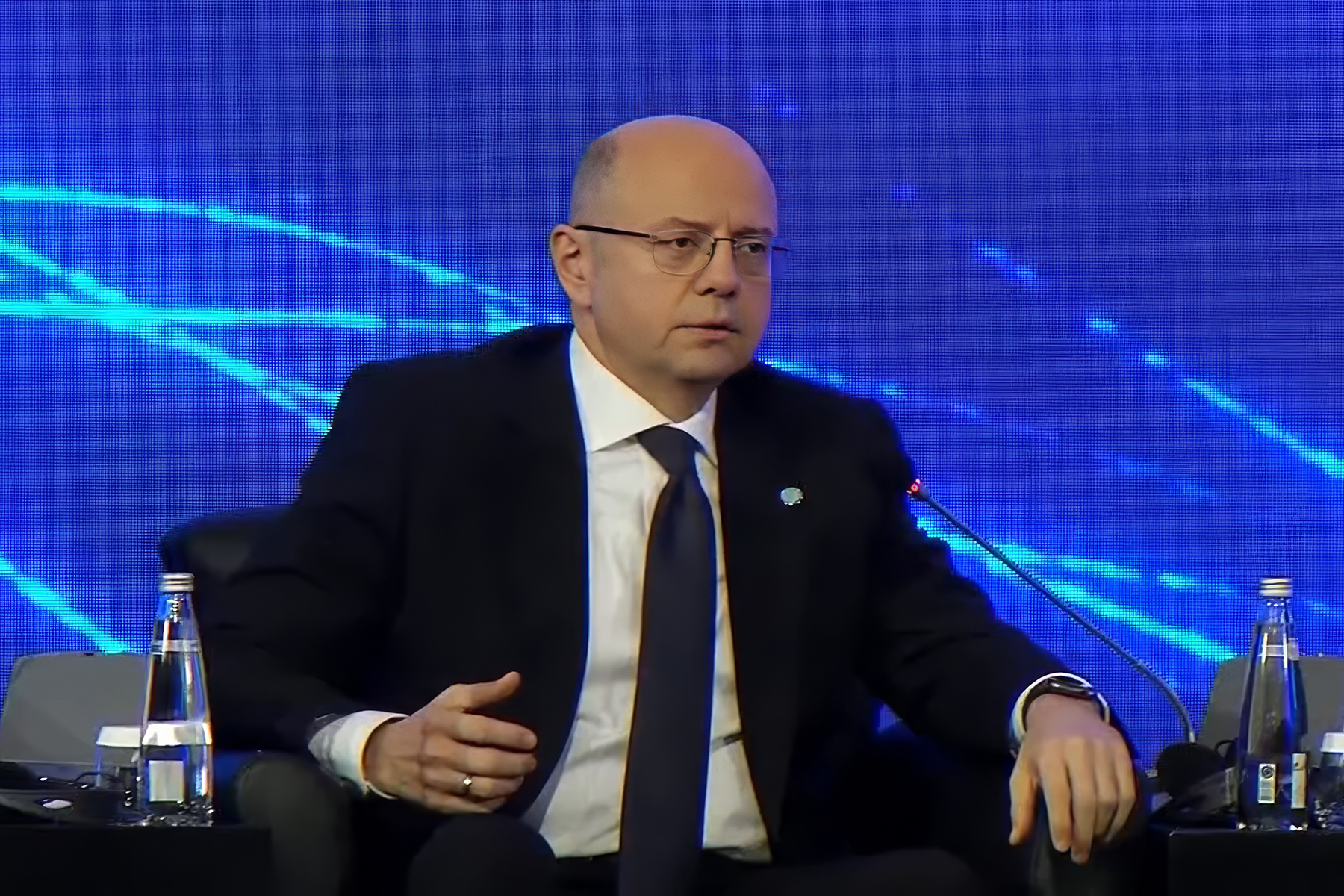 2027-ci ilədək həyata keçirilən “yaşıl enerji” layihələri nəticəsində sərbəstləşən 1,2 milyard kubmetr qazın ixraca yönəldilməsi imkanı yaranır - Nazir (FOTO)