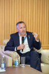 Azercell “Dayanıqlıllığın təmin edilməsində təşkilatların rolu” mövzusunda panel müzakirəsi keçirib (FOTO)