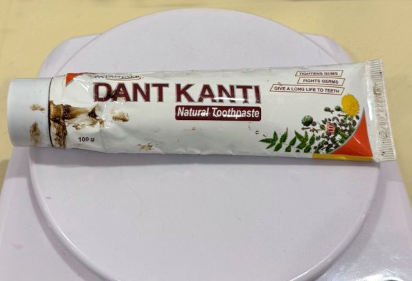 Diş məcunu qabından narkotik vasitə aşkar edildi (FOTO)