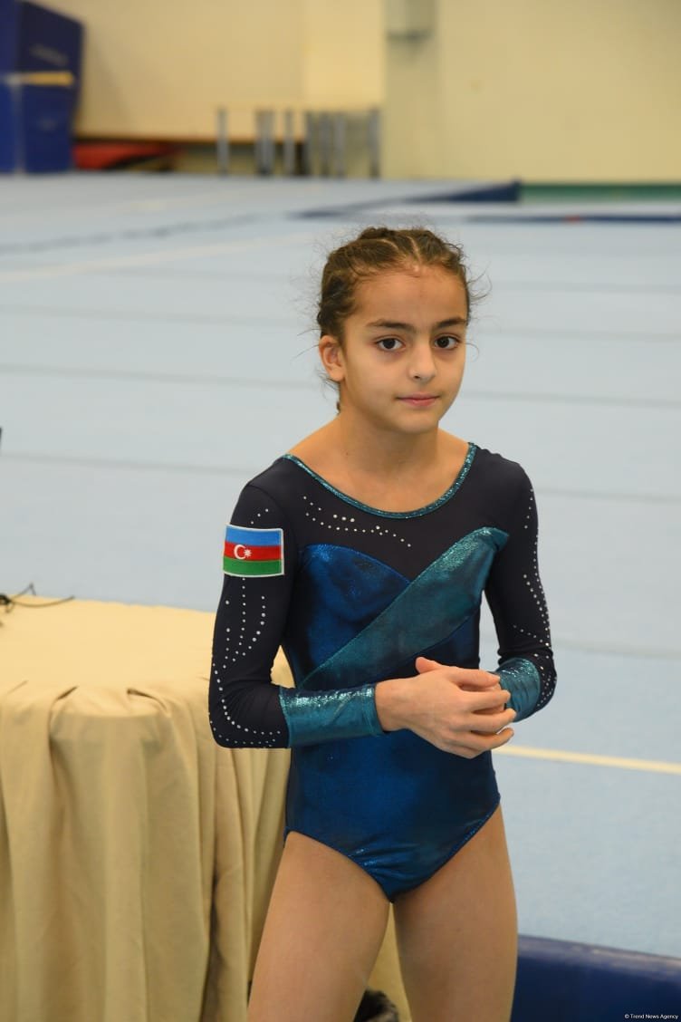 Kişi idman gimnastikası üzrə 29-cu, qadın idman gimnastikası üzrə 8-ci ölkə çempionatı və birinciliyi davam edir (FOTO)