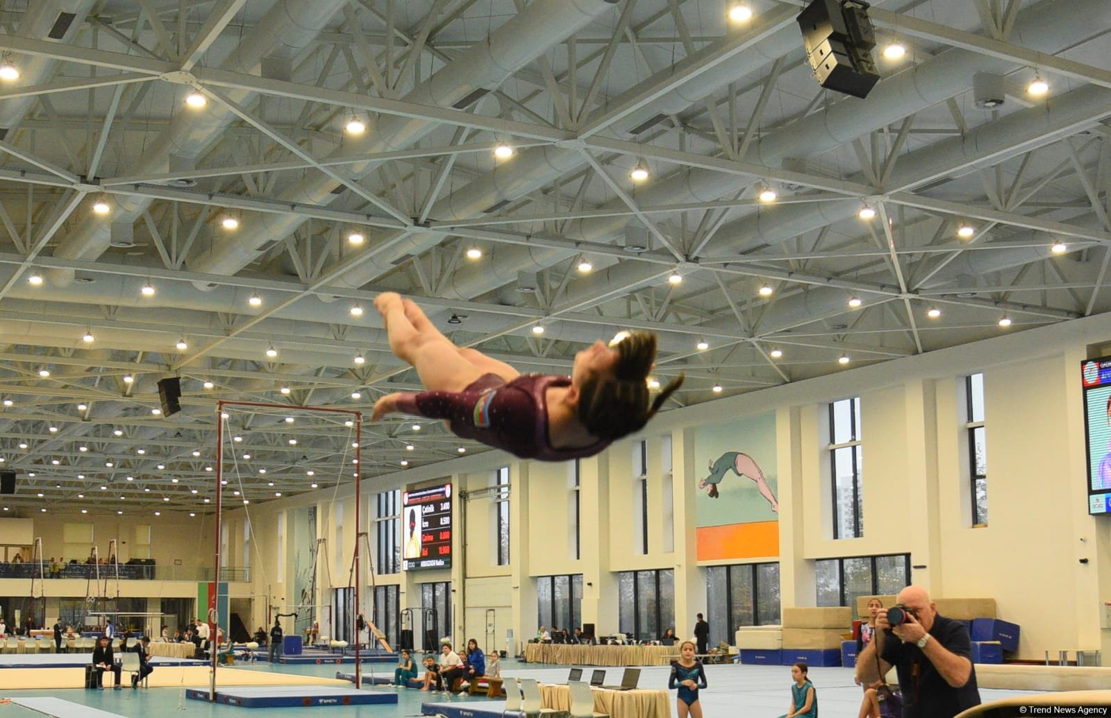 Kişi idman gimnastikası üzrə 29-cu, qadın idman gimnastikası üzrə 8-ci ölkə çempionatı və birinciliyi davam edir (FOTO)