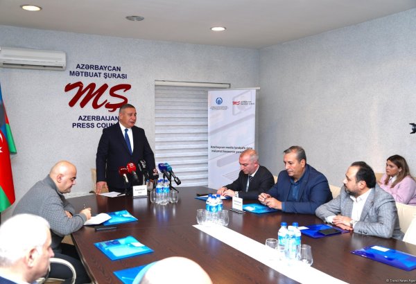 "Azərbaycan media landşaftı üzrə məlumat bazasının yaradılması" layihəsi çərçivəsində sonuncu toplantı keçirilib (FOTO)