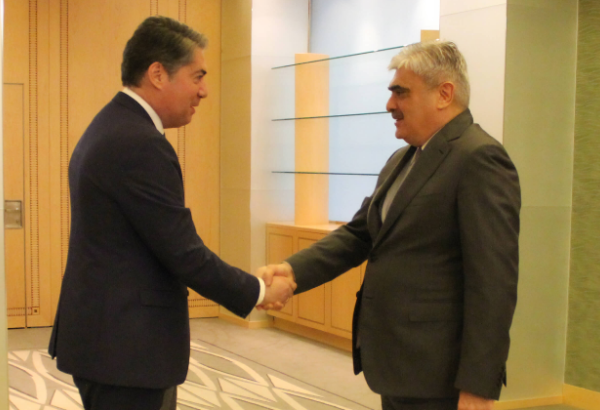 Azərbaycan və Yunanıstan arasında maliyyə sahəsində əməkdaşlıq məsələləri müzakirə edilib