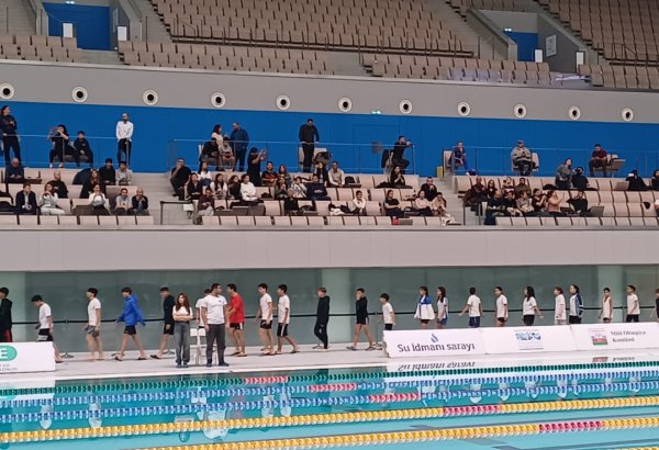 Bakıda üzgüçülük üzrə açıq qış çempionatının açılış mərasimi olub (FOTO)