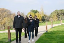 Prezident İlham Əliyev,  Birinci xanım Mehriban Əliyeva və ailə üzvləri Mərkəzi Nəbatat Bağının açılışında iştirak ediblər (FOTO/VİDEO)