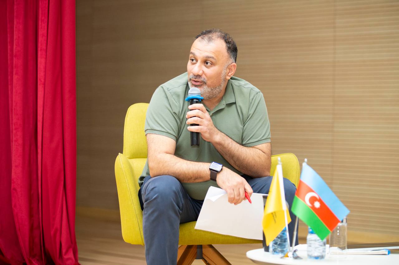 Yelo Bank ilk yerli PR Forumuna dəstək oldu! (FOTO)