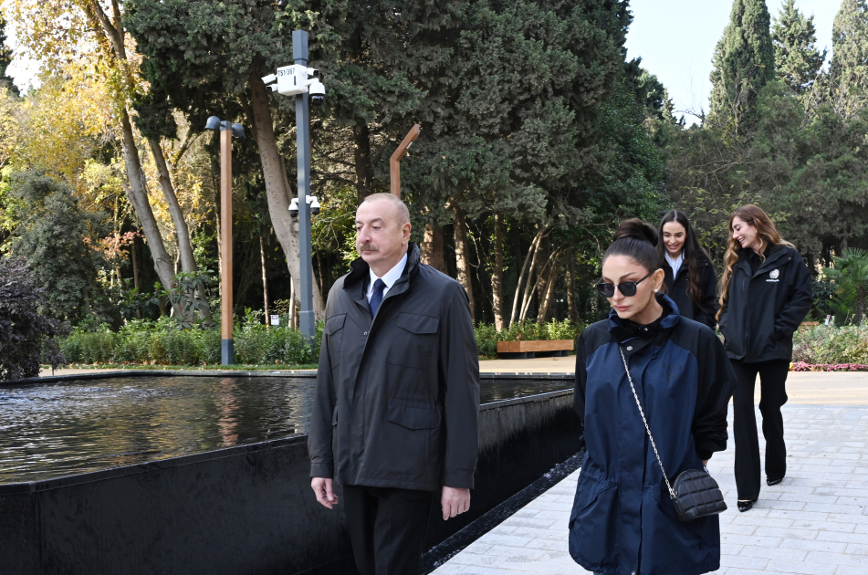 Prezident İlham Əliyev,  Birinci xanım Mehriban Əliyeva və ailə üzvləri Mərkəzi Nəbatat Bağının açılışında iştirak ediblər (FOTO/VİDEO)