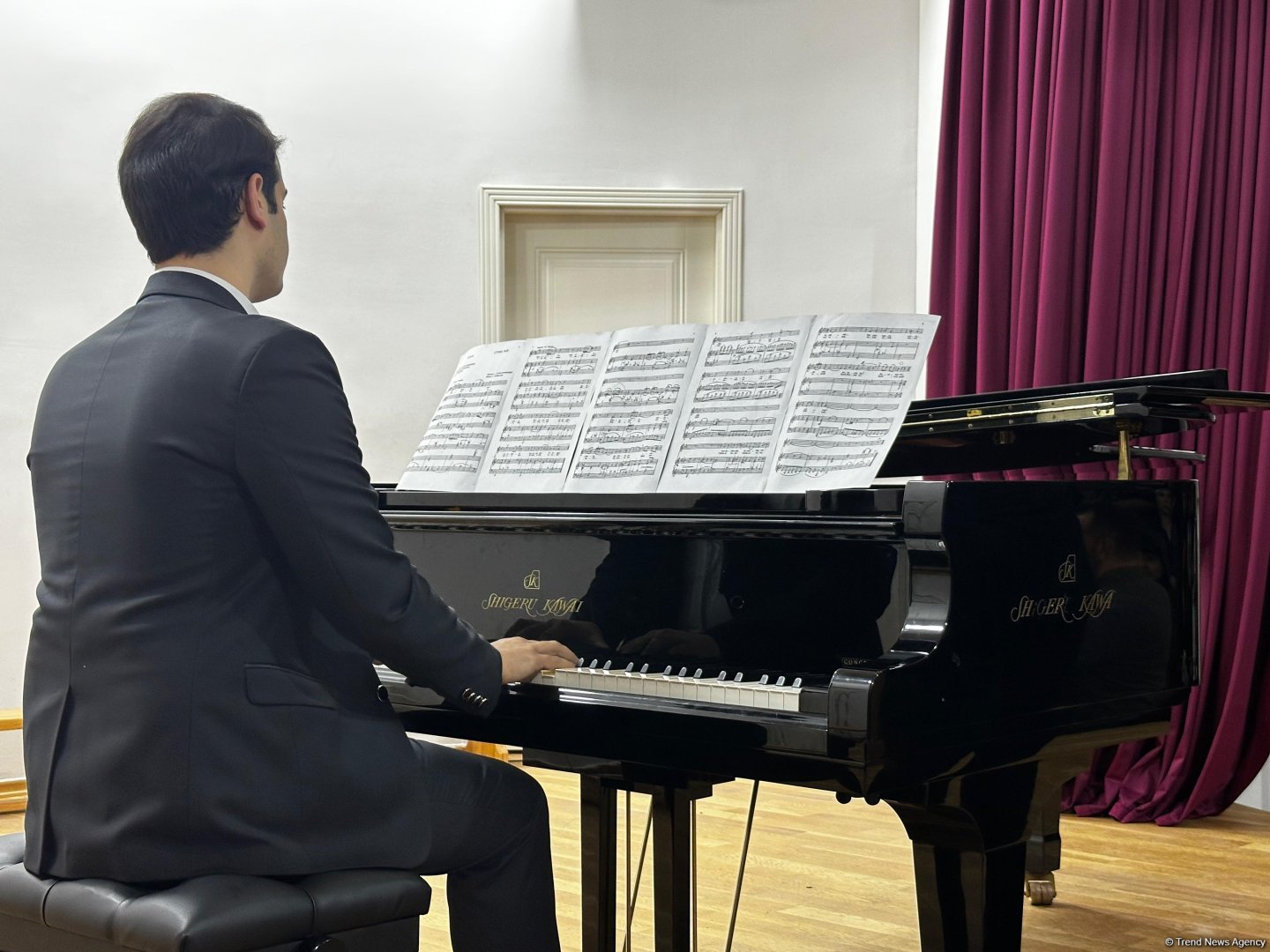 Xankəndidə Qarabağ Universitetinin yaradılmasının ildönümü ilə bağlı konsert təşkil edilib (FOTO)