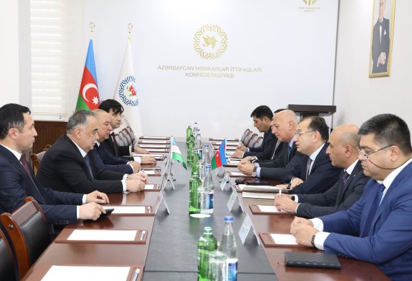 Azərbaycan və Özbəkistan həmkarlar ittifaqları arasındakı münasibətlər müzakirə olunub (FOTO)