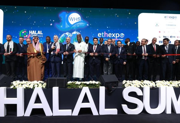 Azərbaycan İstanbulda keçirilən 10-cu Dünya Halal Sammitində iştirak edib