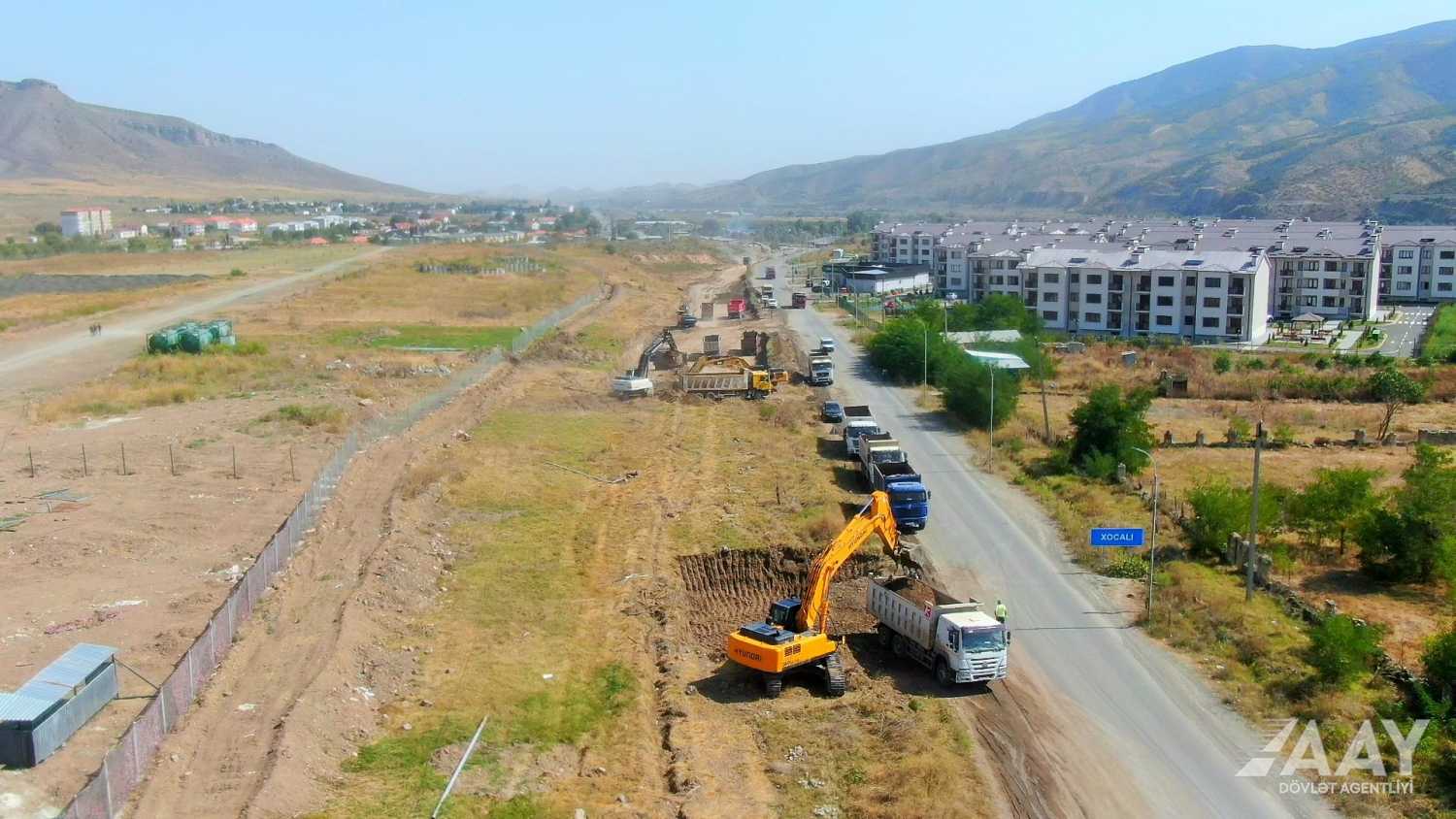 Ağdam-Əsgəran-Xocalı-Xankəndi yolunun yenidən qurulması sürətlə davam etdirilir (FOTO/VİDEO)