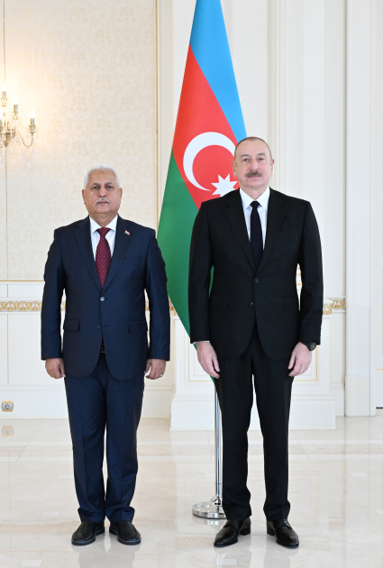 Prezident İlham Əliyev Yəmənin Azərbaycanda yeni təyin olunmuş səfirinin etimadnaməsini qəbul edib (FOTO/VİDEO) (YENİLƏNİB)